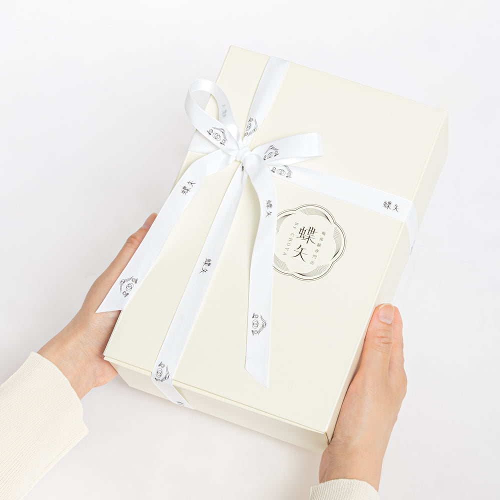 家族で楽しむ飲み比べギフト】蝶矢梅キットM&Lボトルセット – 梅体験