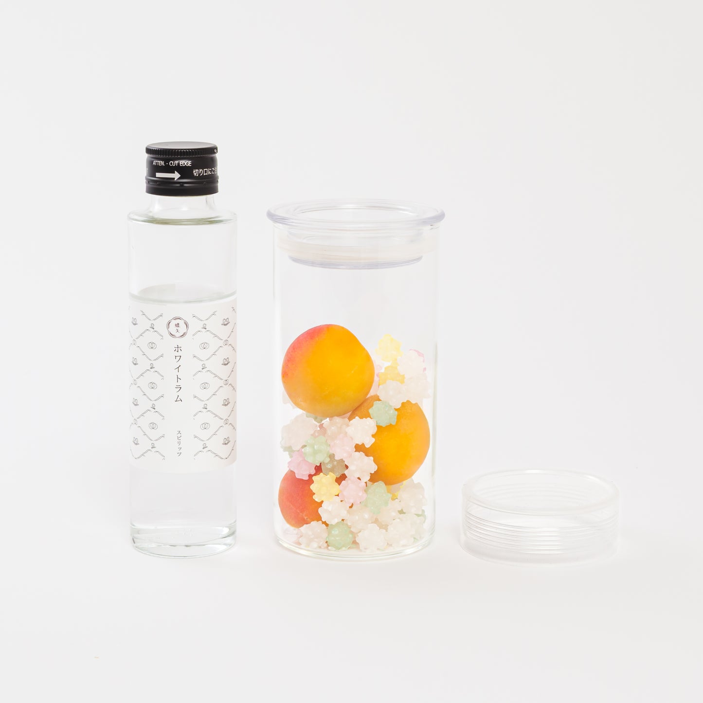 
                  
                    【梅酒用】"あると便利な"こぼれないキャップ＆蝶矢梅キット・ホワイトラム付き
                  
                